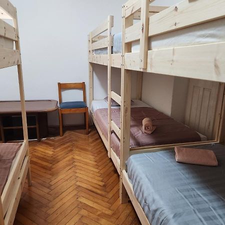 Hostel Queen Centar Split Exterior foto